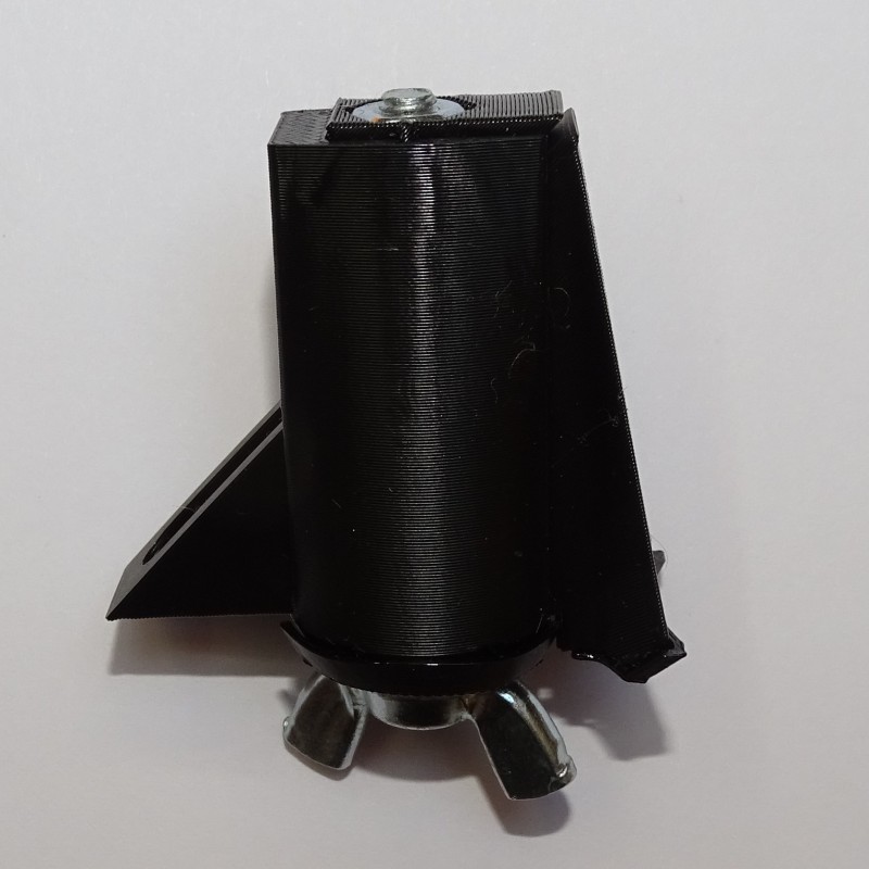 Lock for the miniatures transport system